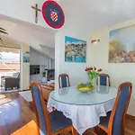 Plaza Apartment
